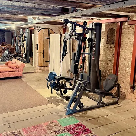 Top-notch Space Along Canal In Historic Centre فندق مبيت وإفطار 4*
