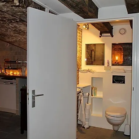 Bed & Breakfast Top-notch Space Along Canal In Historic Centre 4*